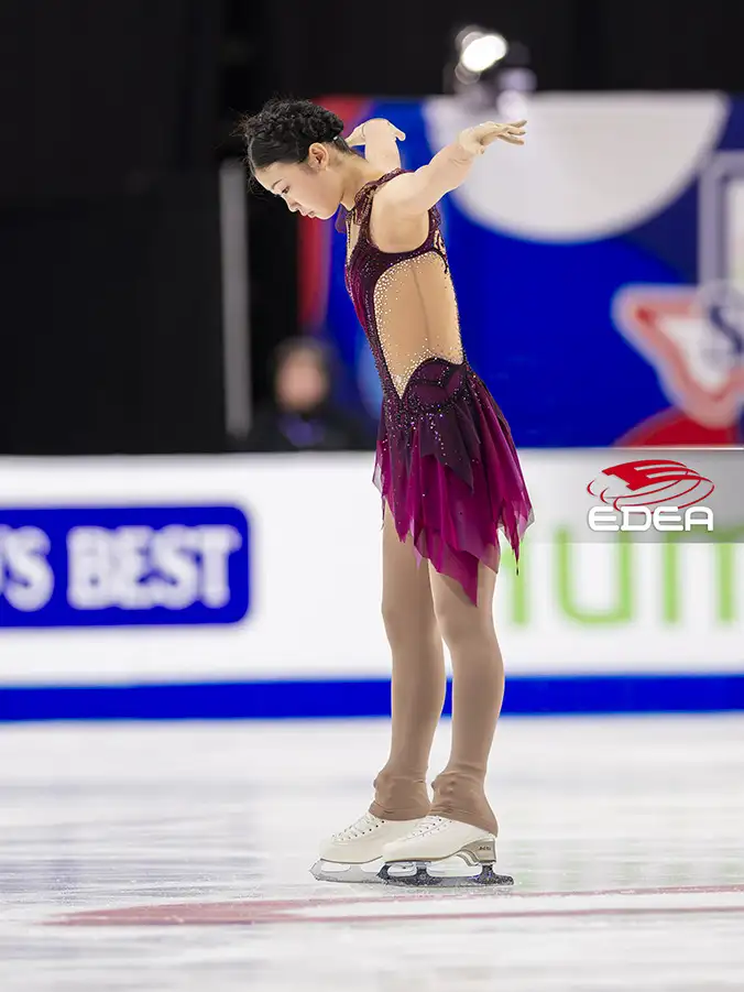 Ice Gallery Skates U.S.